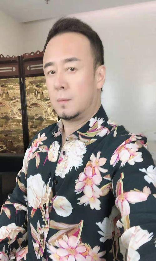 娱乐吃瓜女艺人红后,揭秘娱乐圈吃瓜女艺人崛起之路 第3张 娱乐吃瓜女艺人红后,揭秘娱乐圈吃瓜女艺人崛起之路 第3张